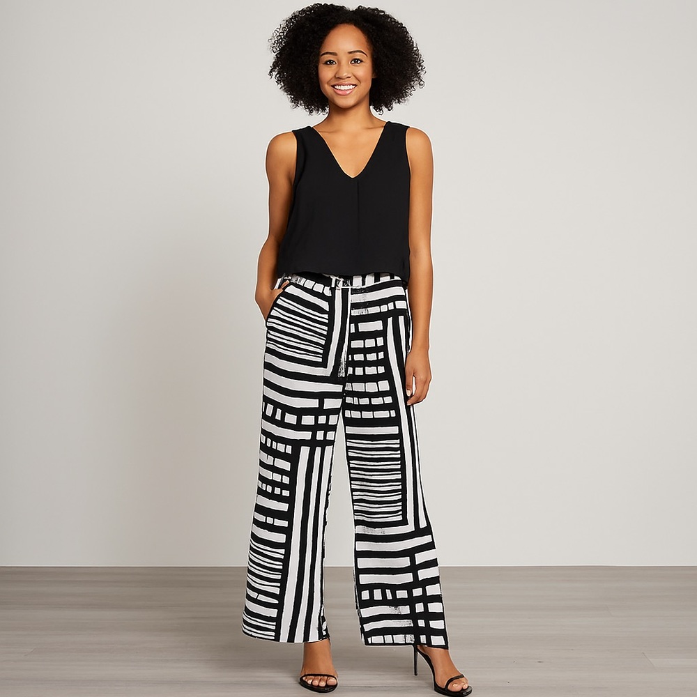 Chico's Black And White Geometric Abstract Wide Leg Pants Size 2X Plus - Picture 3 of 7